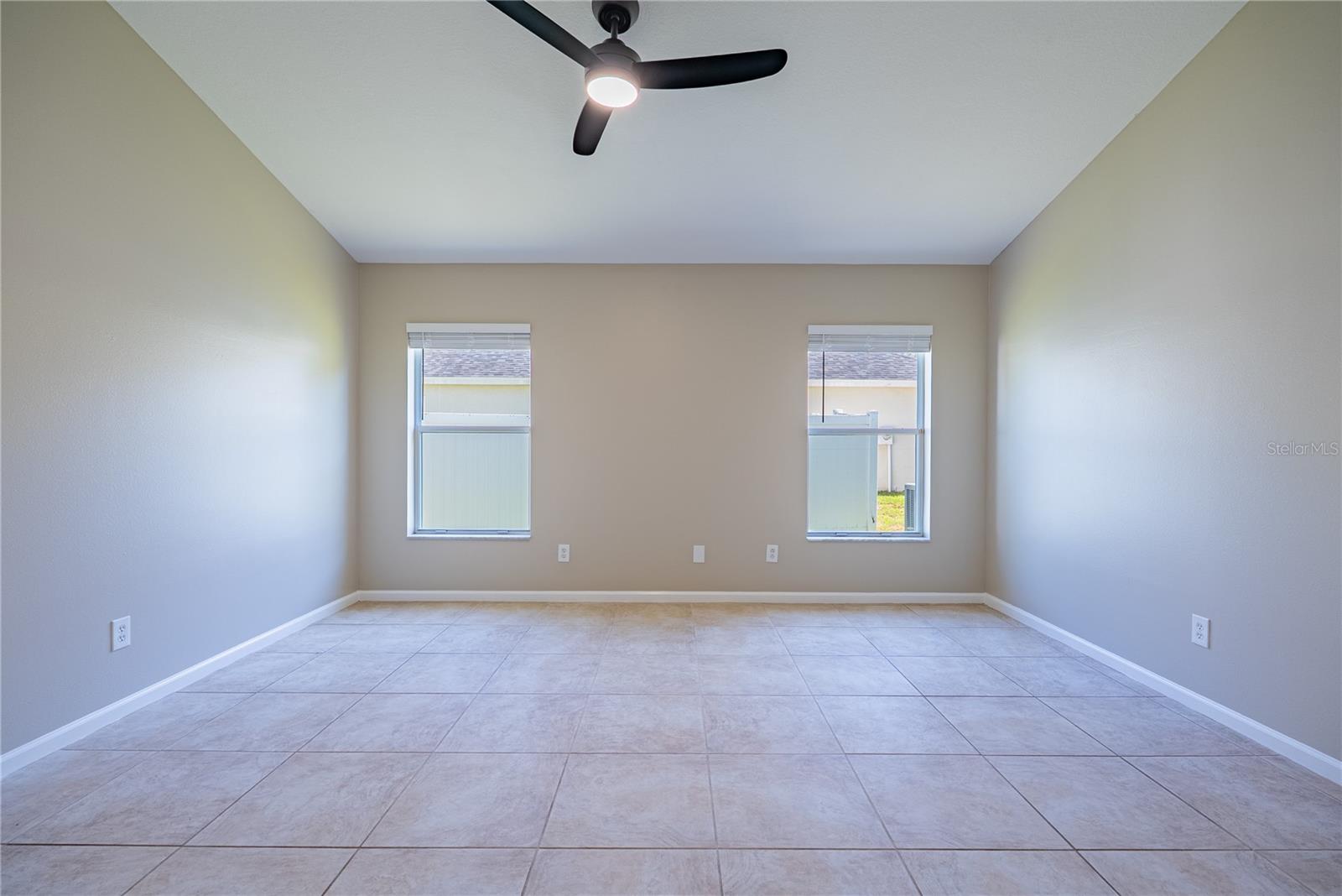 2022 SAMANTHA LANE, Valrico, FL 33594