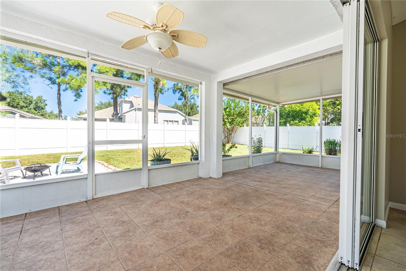 2022 SAMANTHA LANE, Valrico, FL 33594
