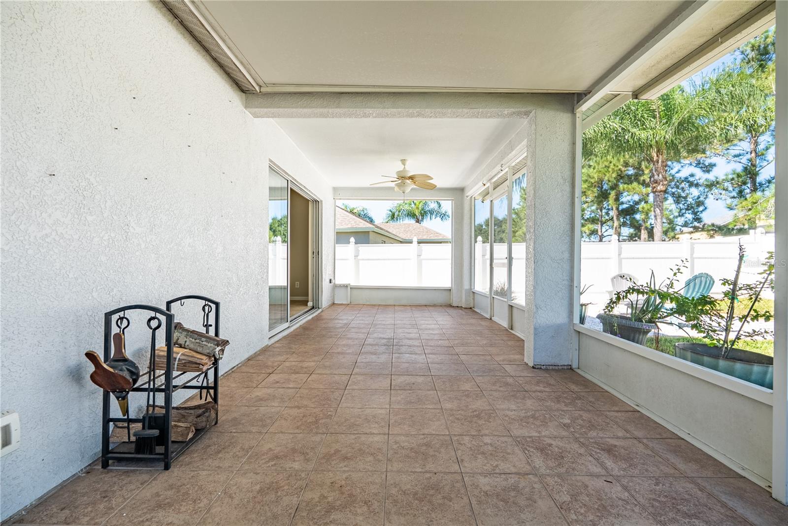 2022 SAMANTHA LANE, Valrico, FL 33594