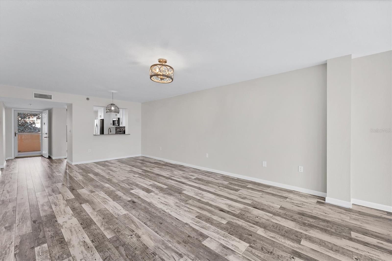 4530 PINEBROOK CIRCLE, #208, Bradenton, FL 34209
