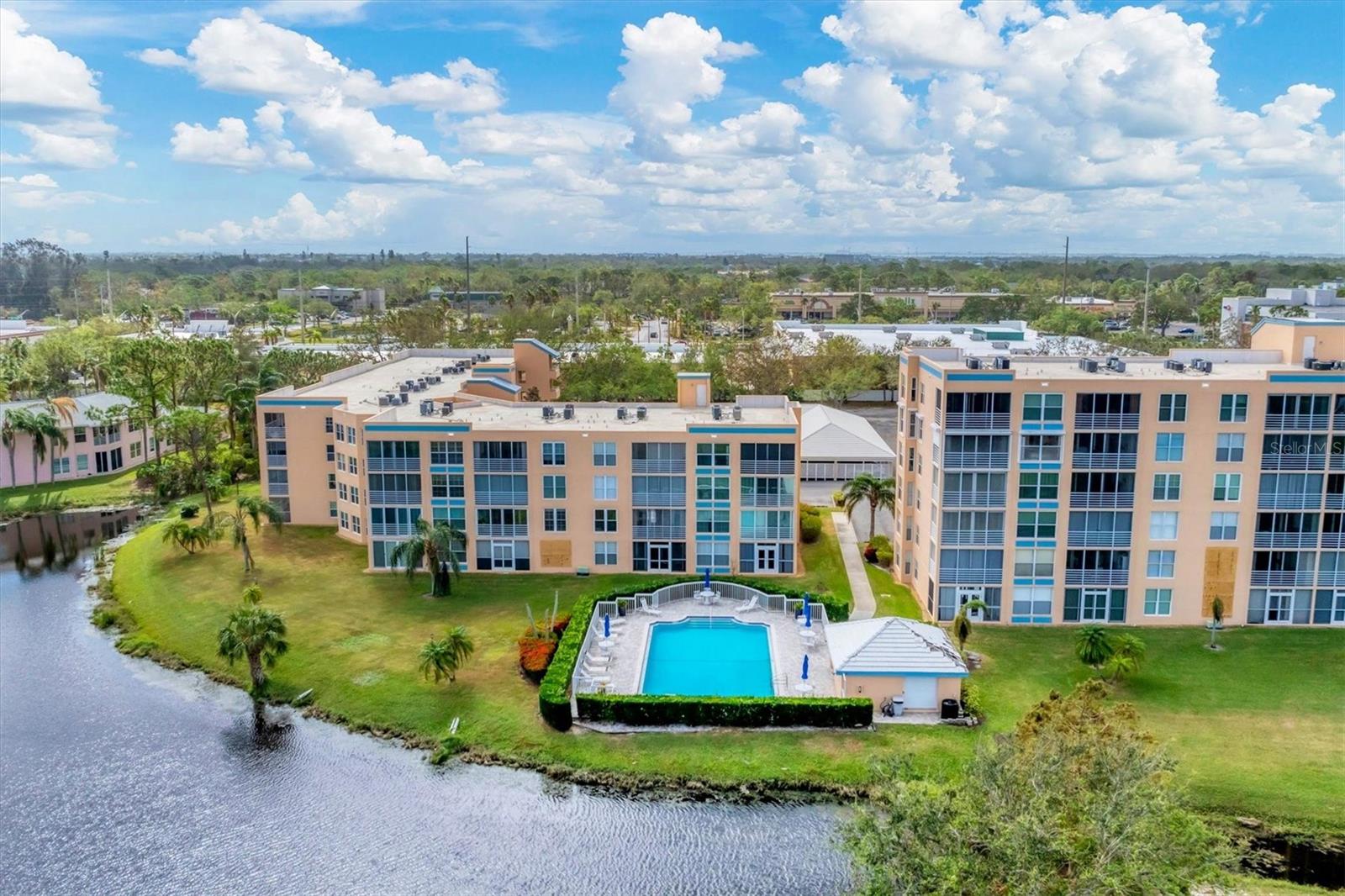 4530 PINEBROOK CIRCLE, #208, Bradenton, FL 34209