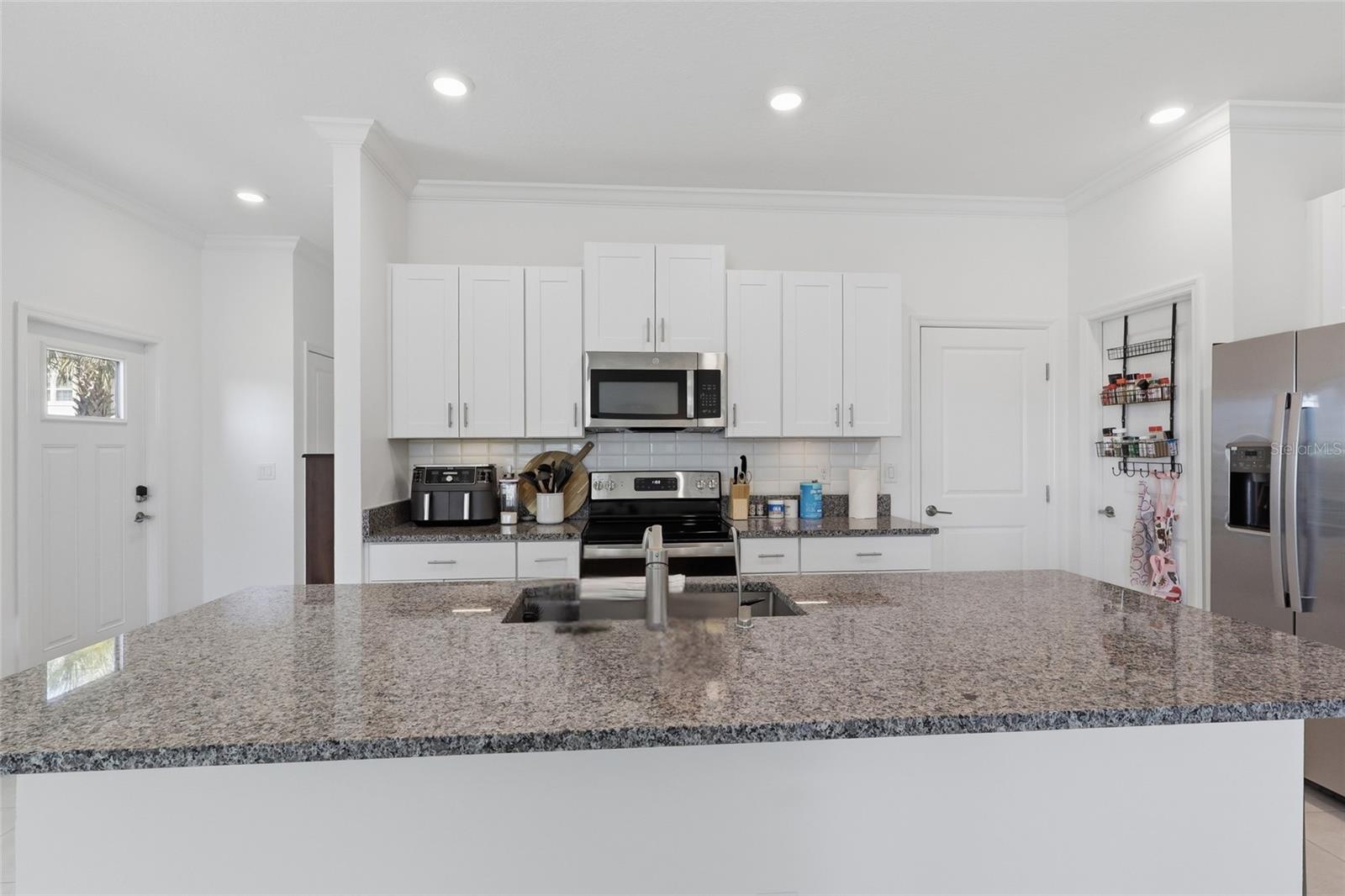 8874 GALLANTREE PLACE, Land O Lakes, FL 34637