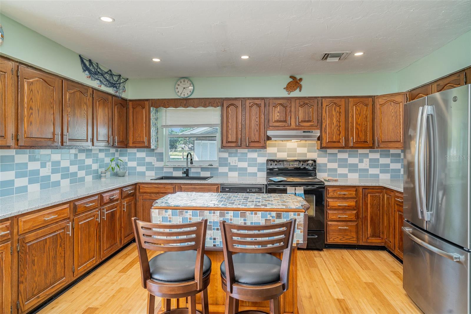 Large kitchen