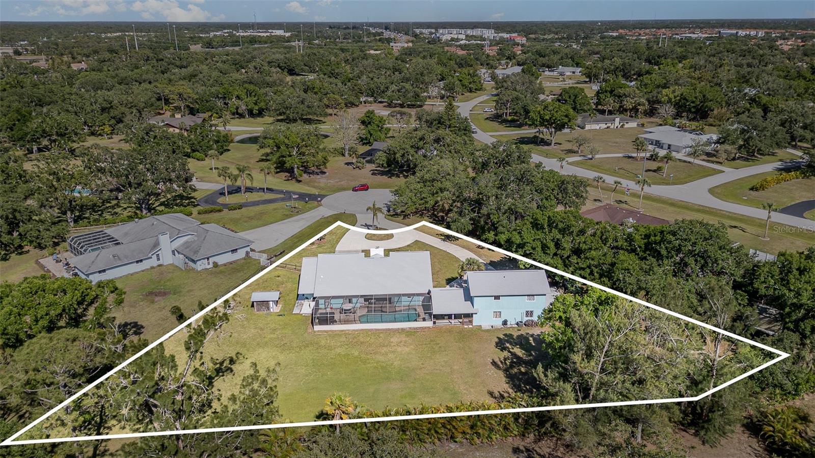 1305 GREENFIELD CIRCLE, Venice, FL 34292