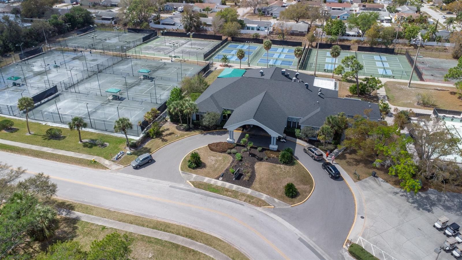 Bardmoor Golf & Tennis/Pickleball!