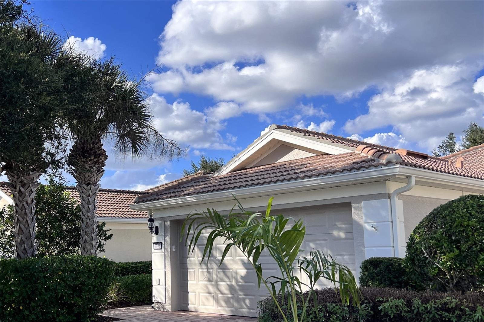 6058 BENEVENTO DRIVE, Sarasota, FL 34238