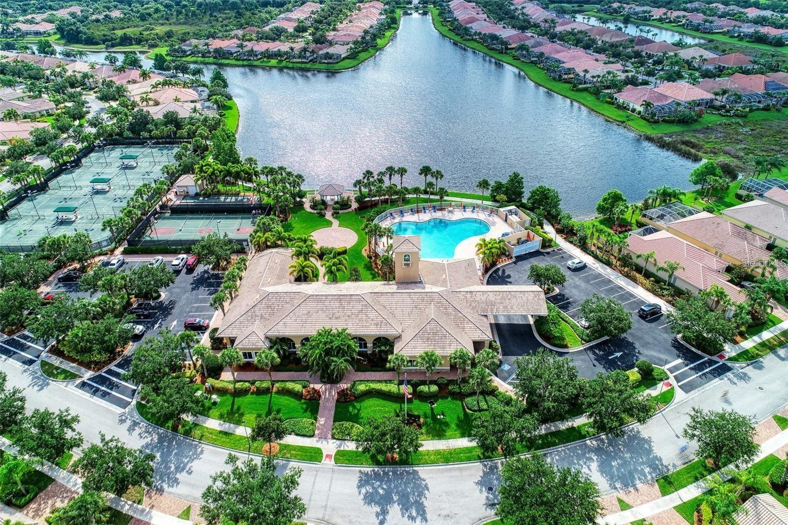 6058 BENEVENTO DRIVE, Sarasota, FL 34238
