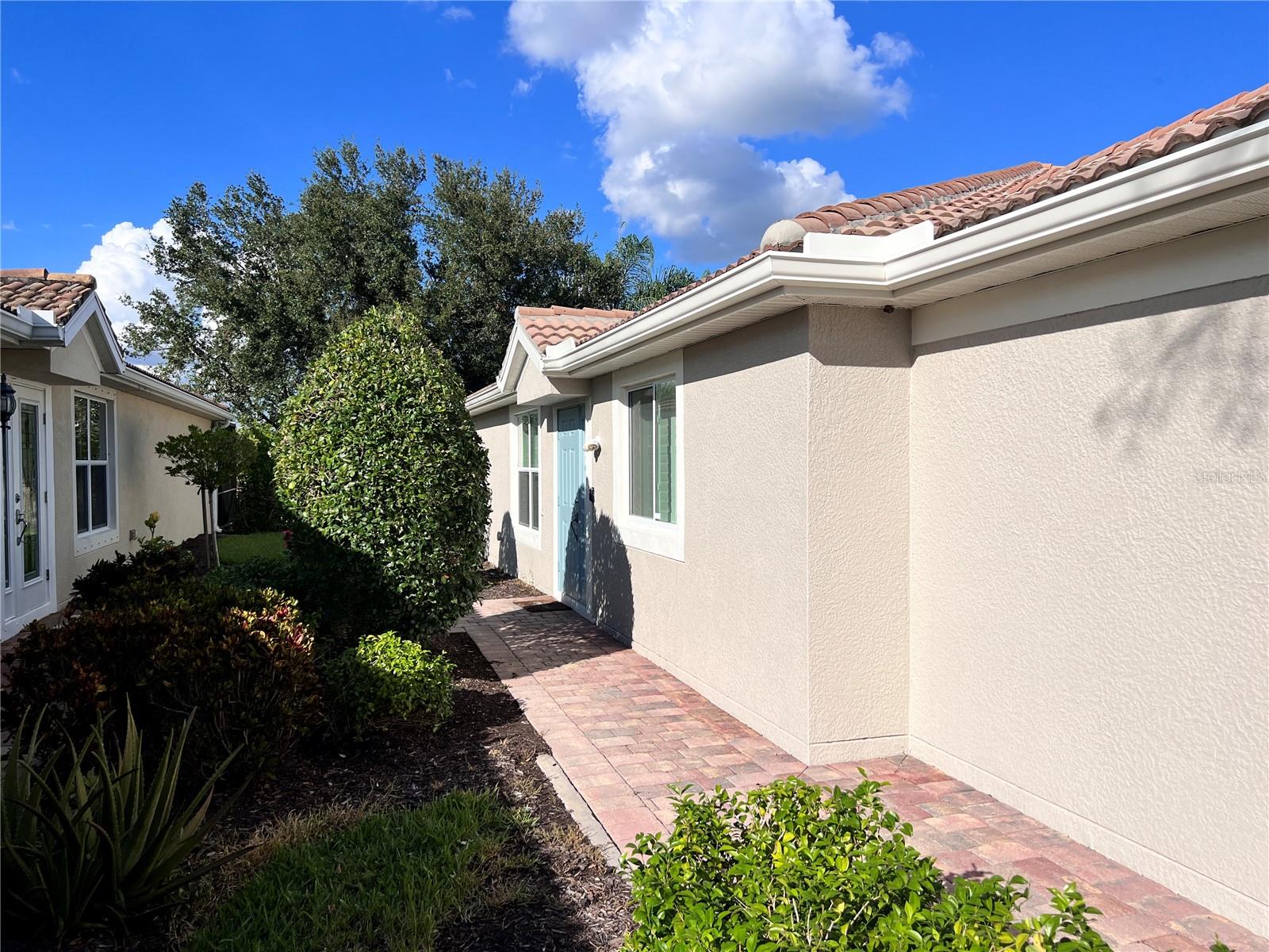 6058 BENEVENTO DRIVE, Sarasota, FL 34238
