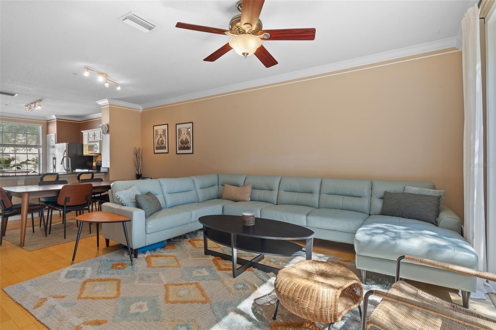 Living and dining area