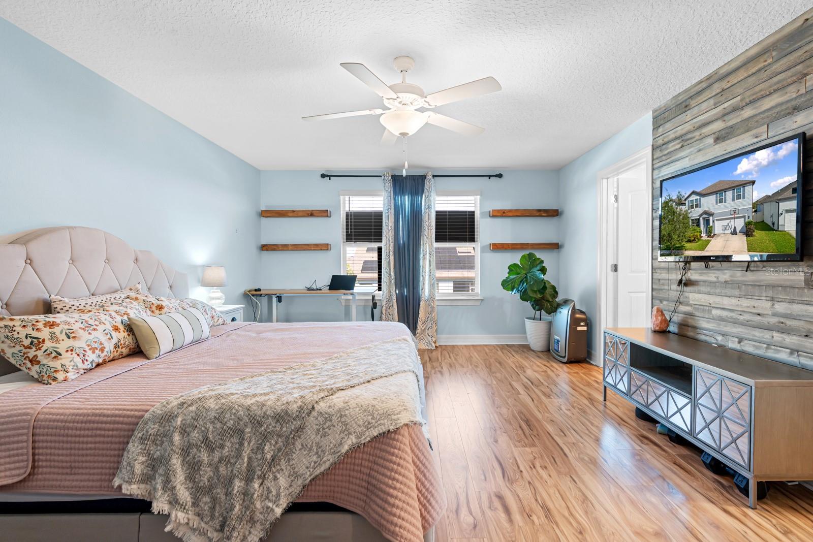 10316 WINE PRESS AVENUE, Riverview, FL 33578