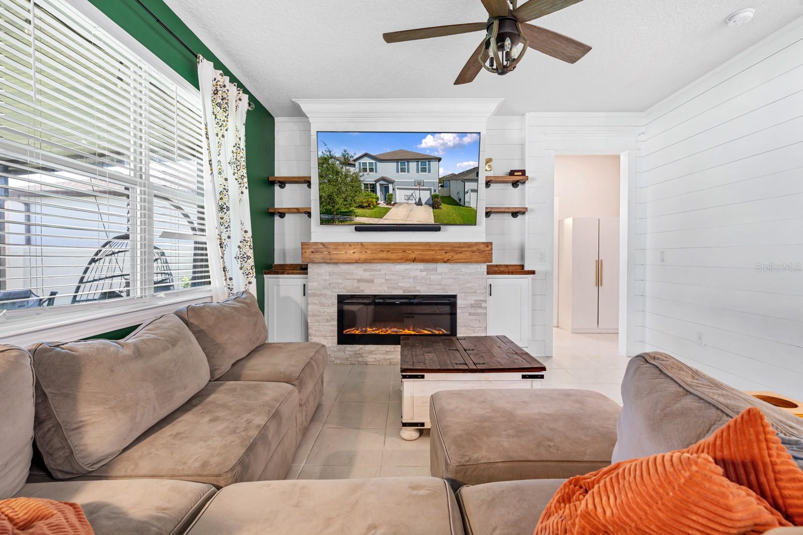 10316 WINE PRESS AVENUE, Riverview, FL 33578