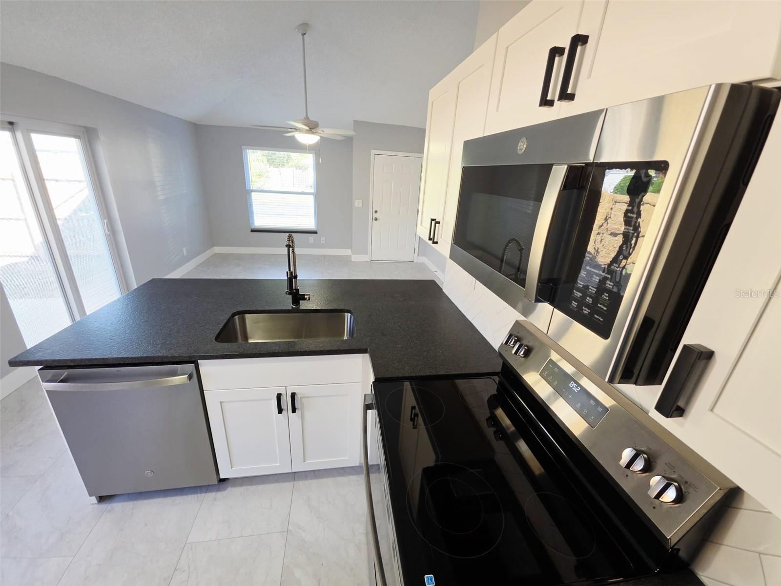 2674 RACHEL COURT, Palm Harbor, FL 34684