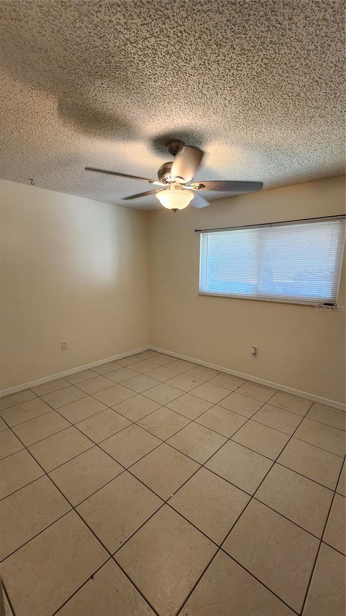3950 N HUCKLEBERRY POINT, Beverly Hills, FL 34465