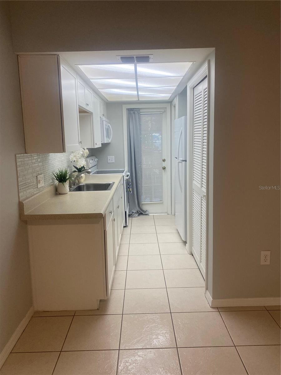 3950 N HUCKLEBERRY POINT, Beverly Hills, FL 34465