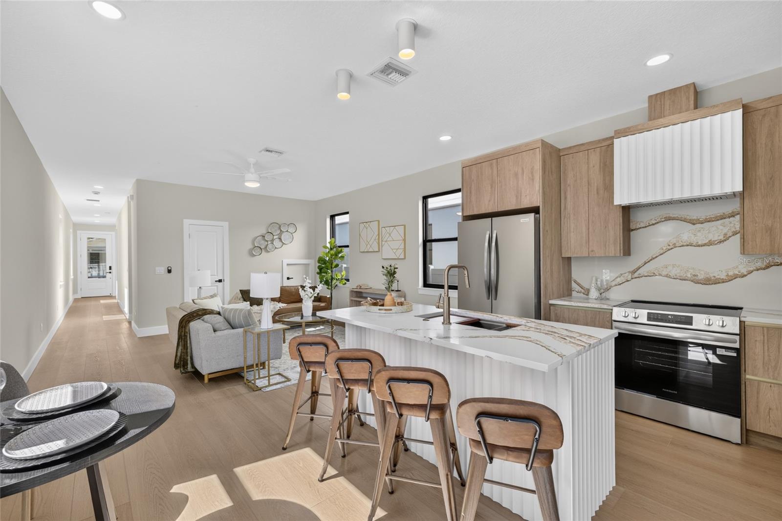 Kitchen / Living Room