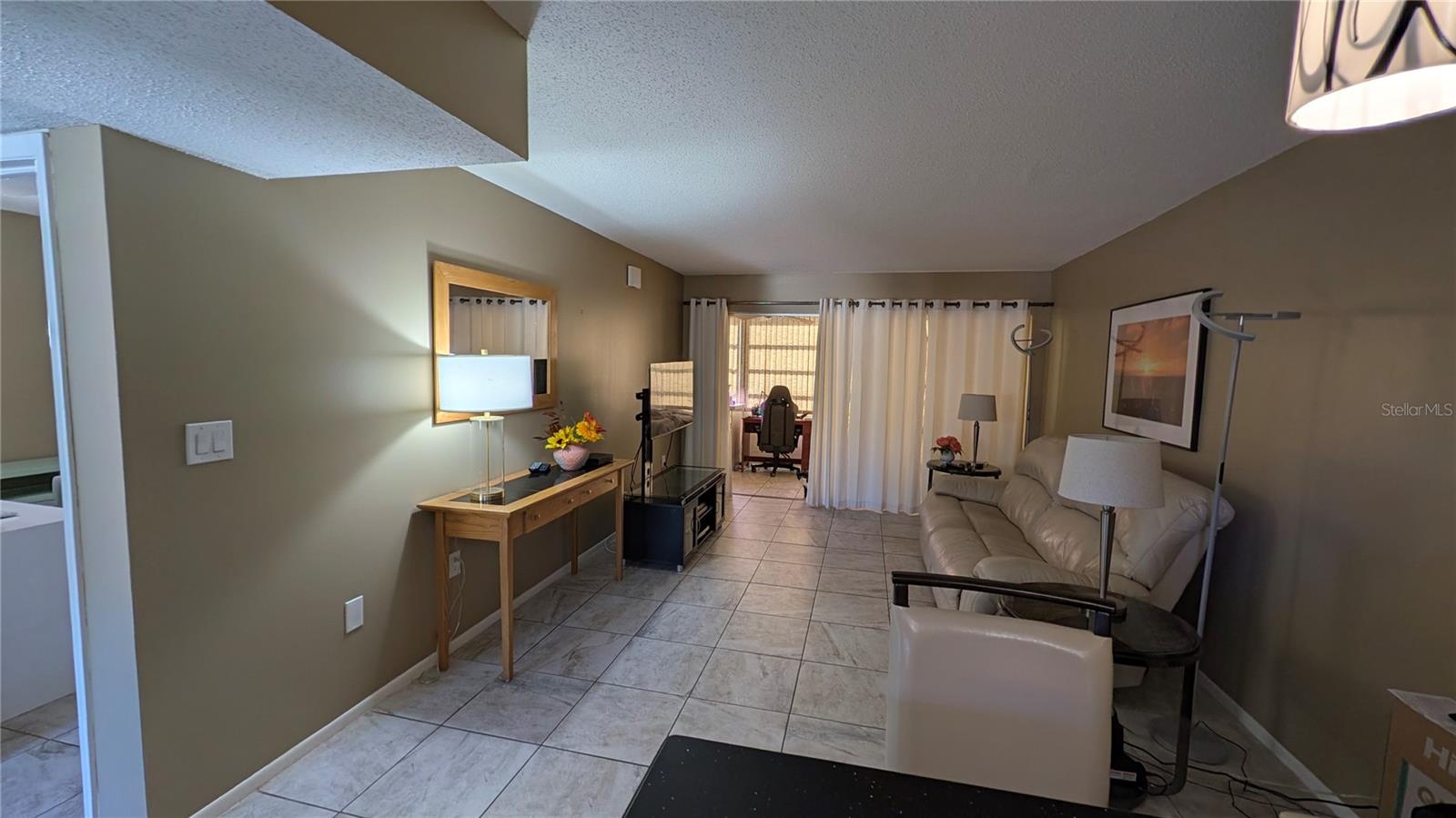 9940 47TH AVENUE N, #206, St Petersburg, FL 33708