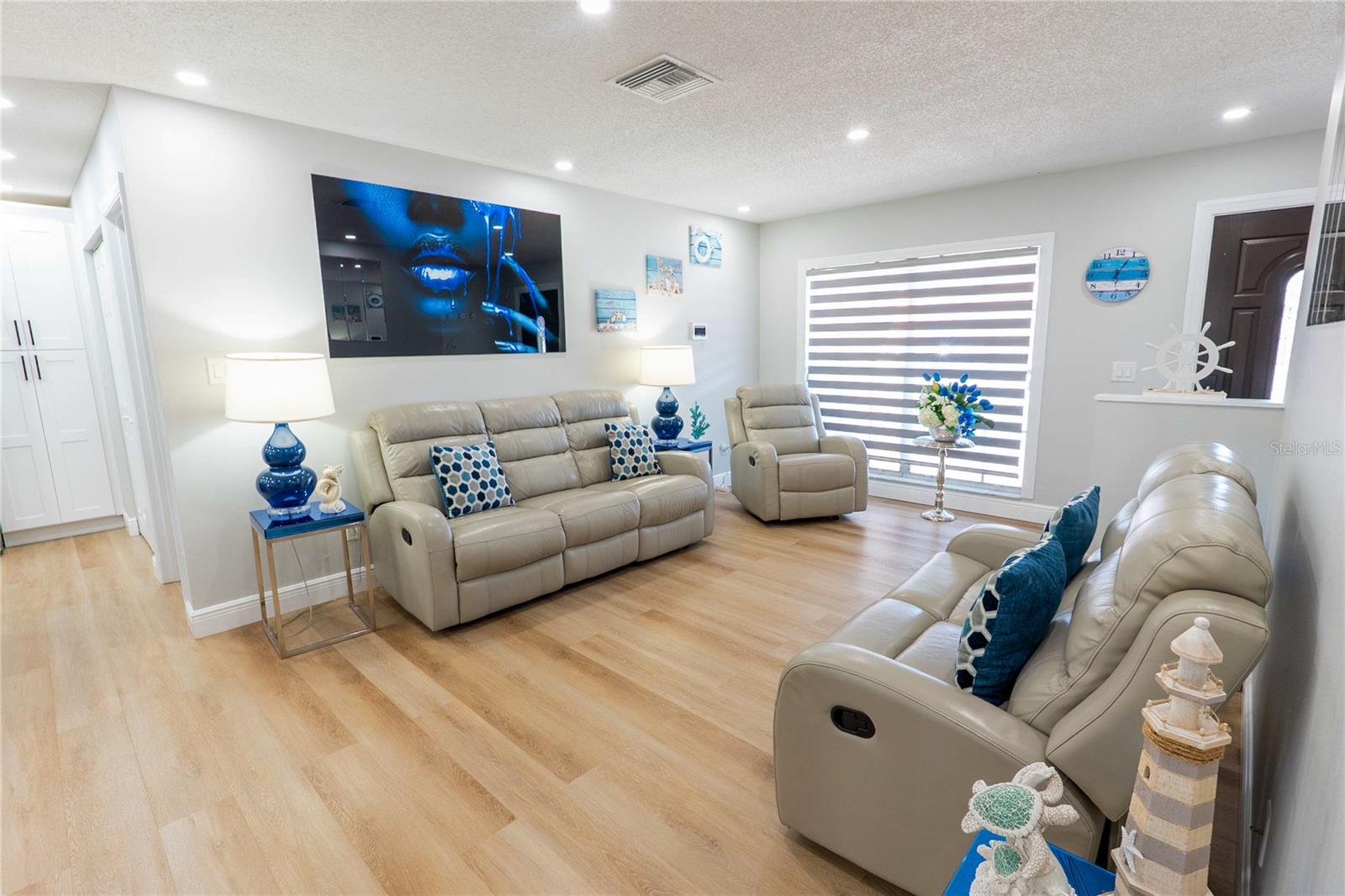 6727 SWAIN AVENUE, Tampa, FL 33625