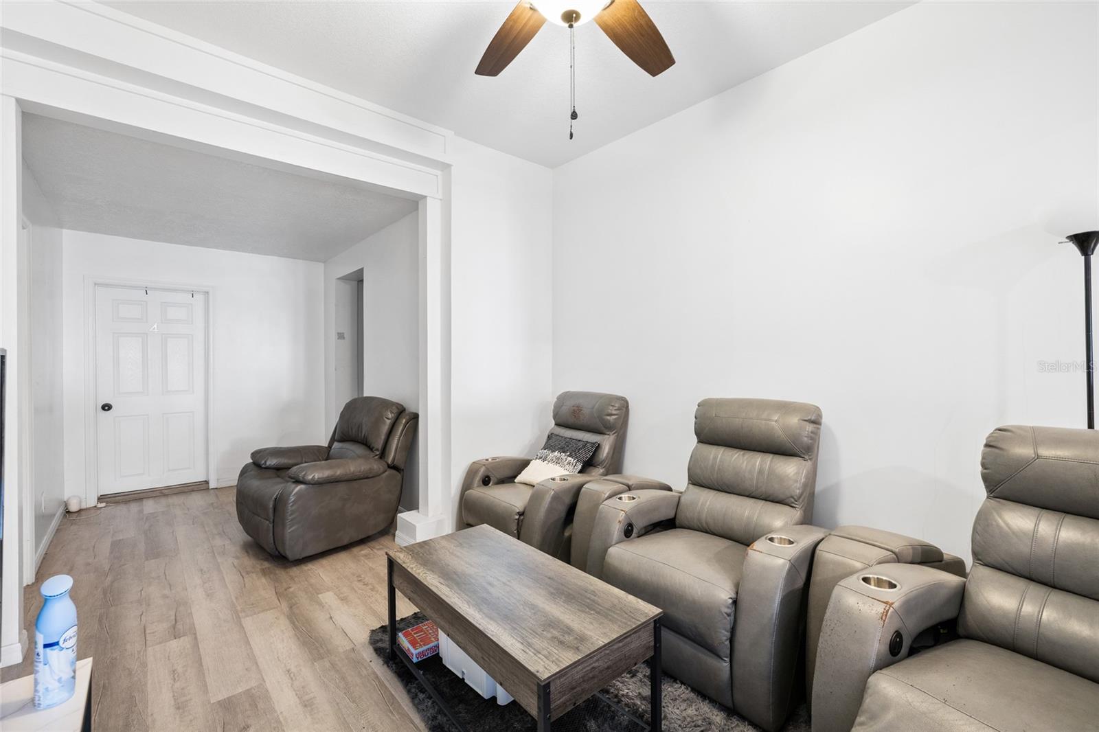 2227 19TH STREET S, St Petersburg, FL 33712