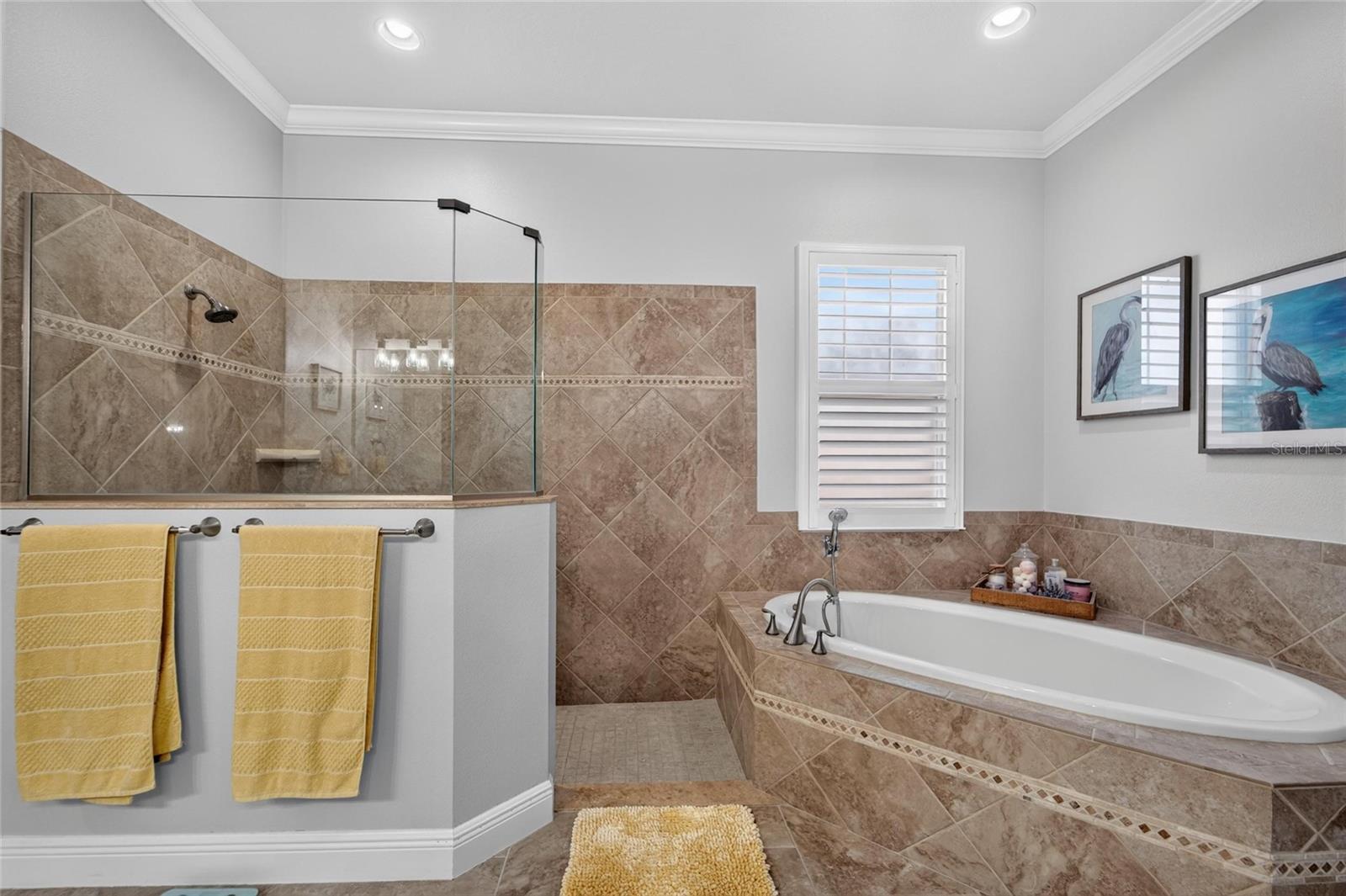 7007 COVINGTON STONE AVENUE, Apollo Beach, FL 33572