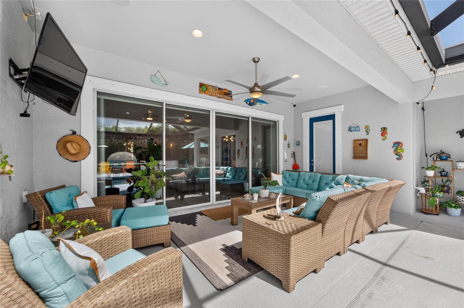 7007 COVINGTON STONE AVENUE, Apollo Beach, FL 33572