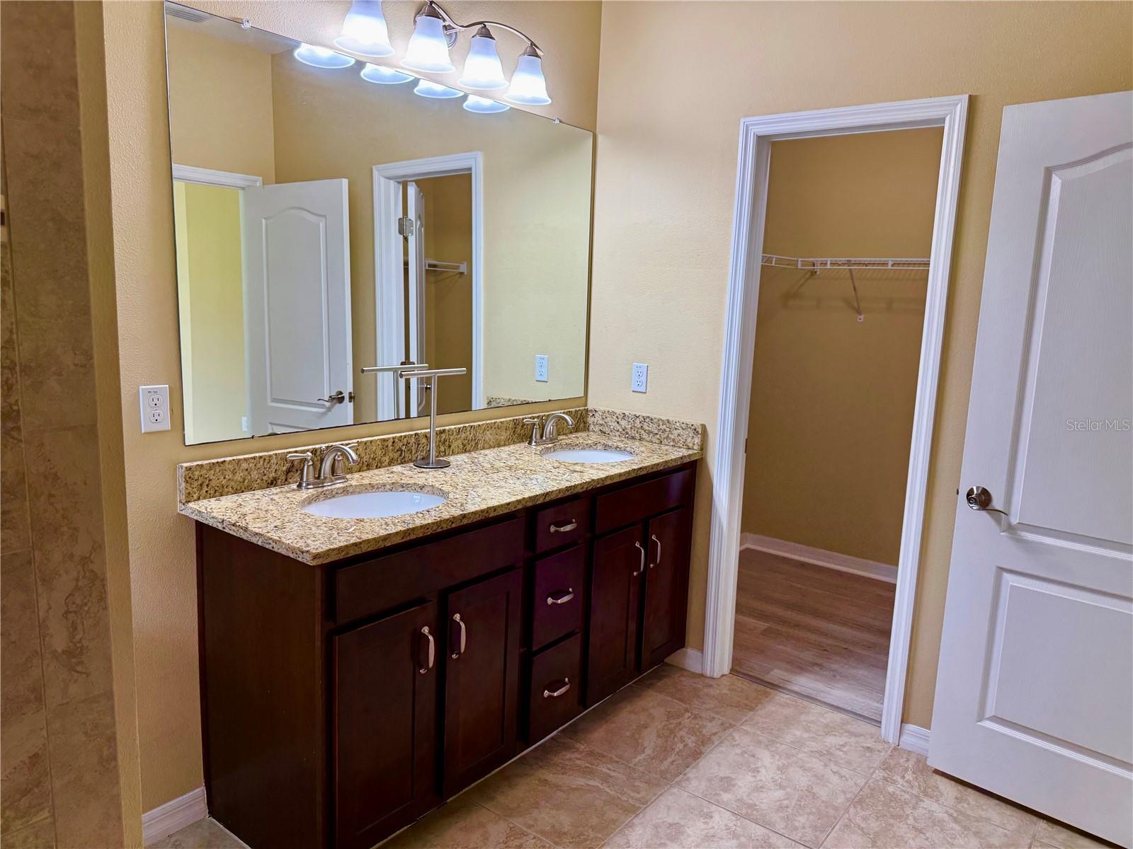 7001 INTERBAY BOULEVARD, #237, Tampa, FL 33616