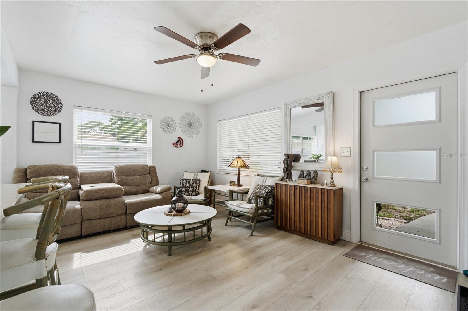 6810 4TH AVENUE N, St Petersburg, FL 33710 6810 4TH AVENUE N, St Petersburg, FL 33710