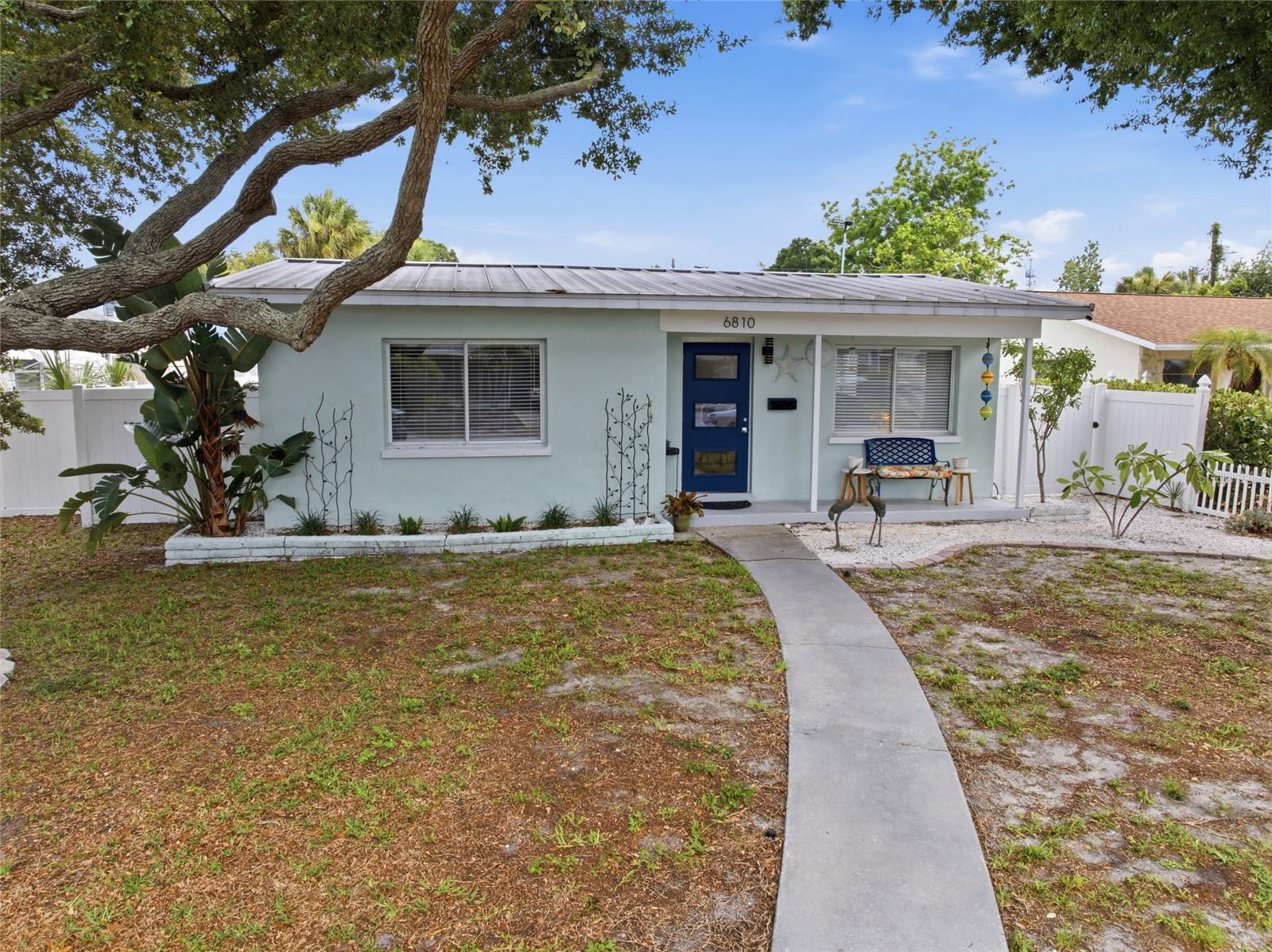 6810 4TH AVENUE N, St Petersburg, FL 33710 6810 4TH AVENUE N, St Petersburg, FL 33710
