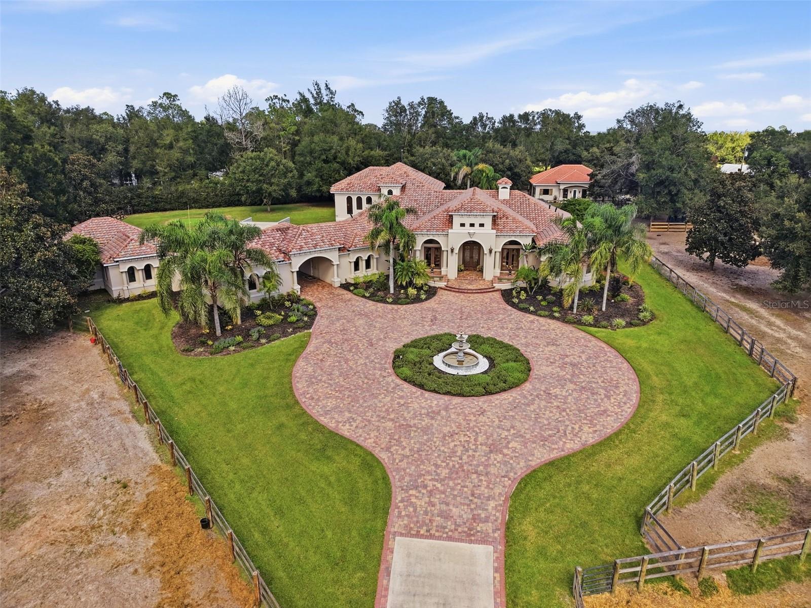 1450 VIRGINIA LEE CIRCLE, Brooksville, FL 34602