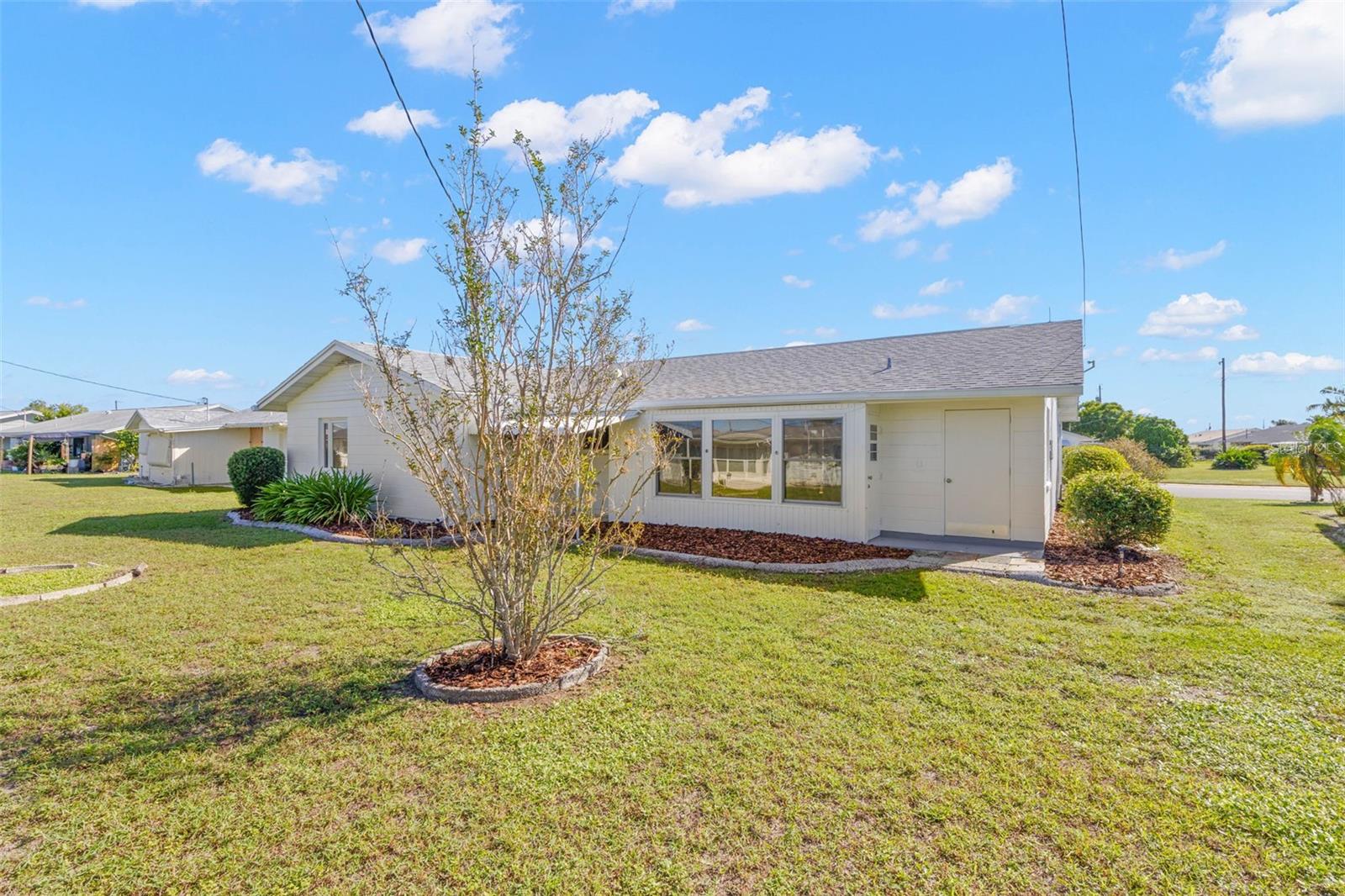 1220 VALLEY FORGE BOULEVARD, Sun City Center, FL 33573