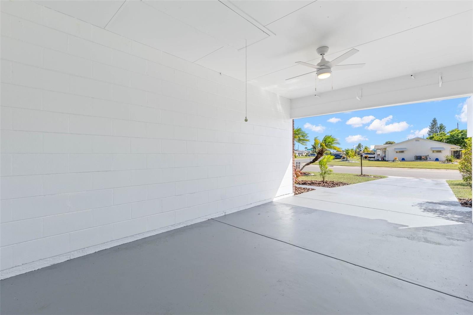 1220 VALLEY FORGE BOULEVARD, Sun City Center, FL 33573