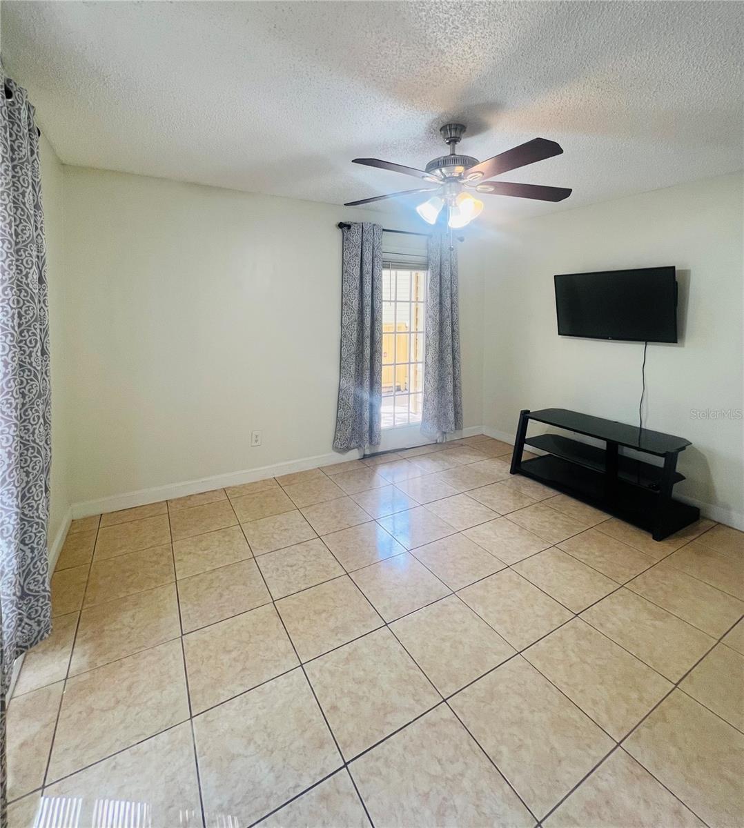 8609 MALLARD RESERVE DRIVE, #102, Tampa, FL 33614