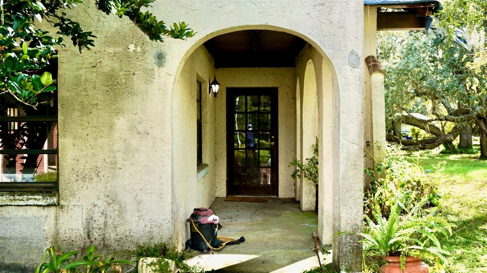 Front door entry