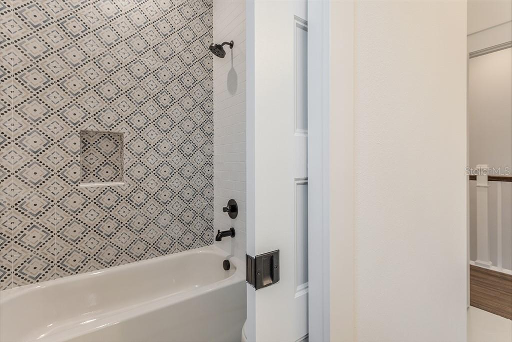 904 E OSBORNE AVENUE, #1, Tampa, FL 33603