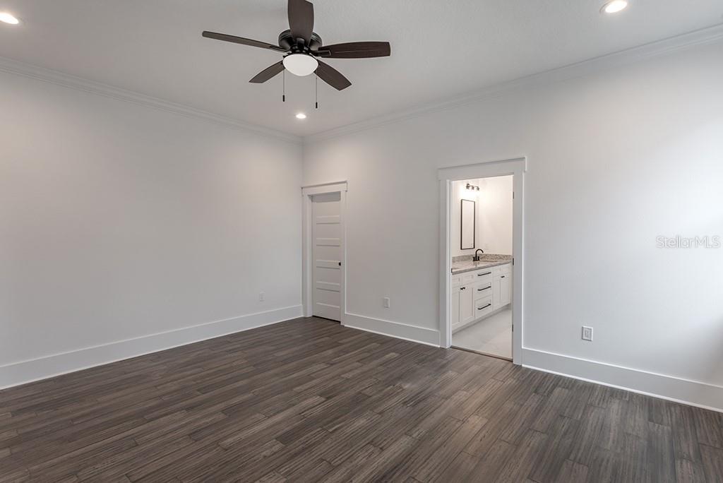 904 E OSBORNE AVENUE, #1, Tampa, FL 33603