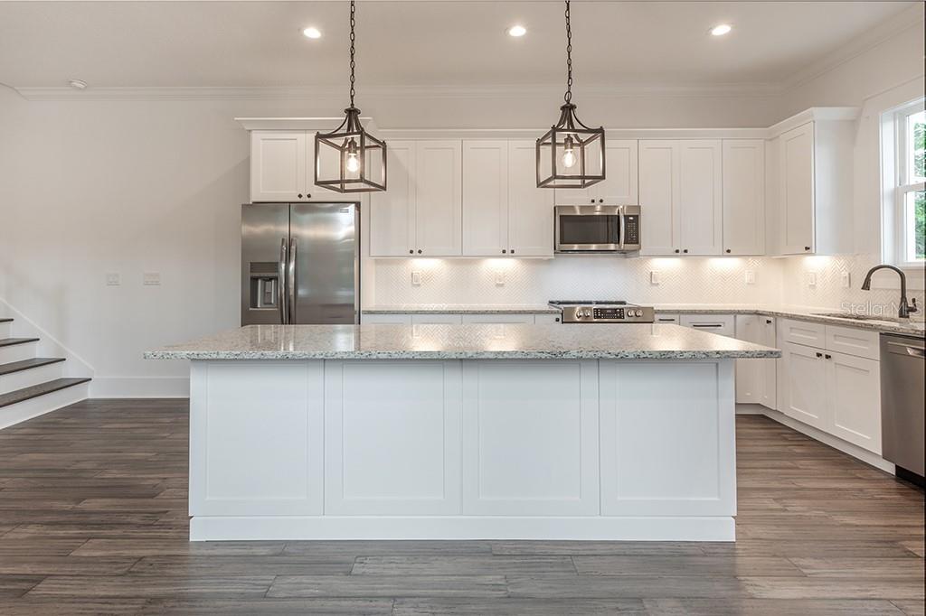 904 E OSBORNE AVENUE, #1, Tampa, FL 33603