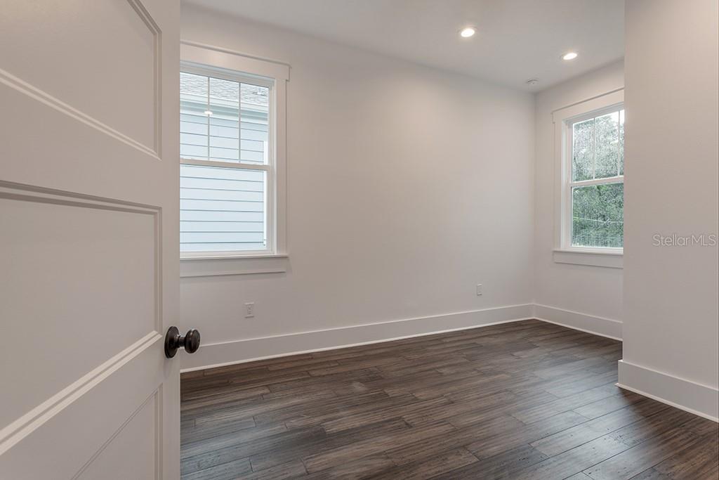 904 E OSBORNE AVENUE, #1, Tampa, FL 33603