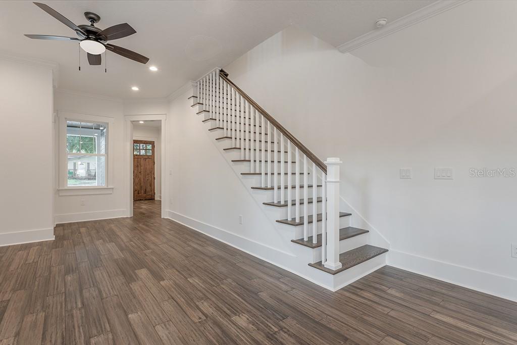 904 E OSBORNE AVENUE, #1, Tampa, FL 33603
