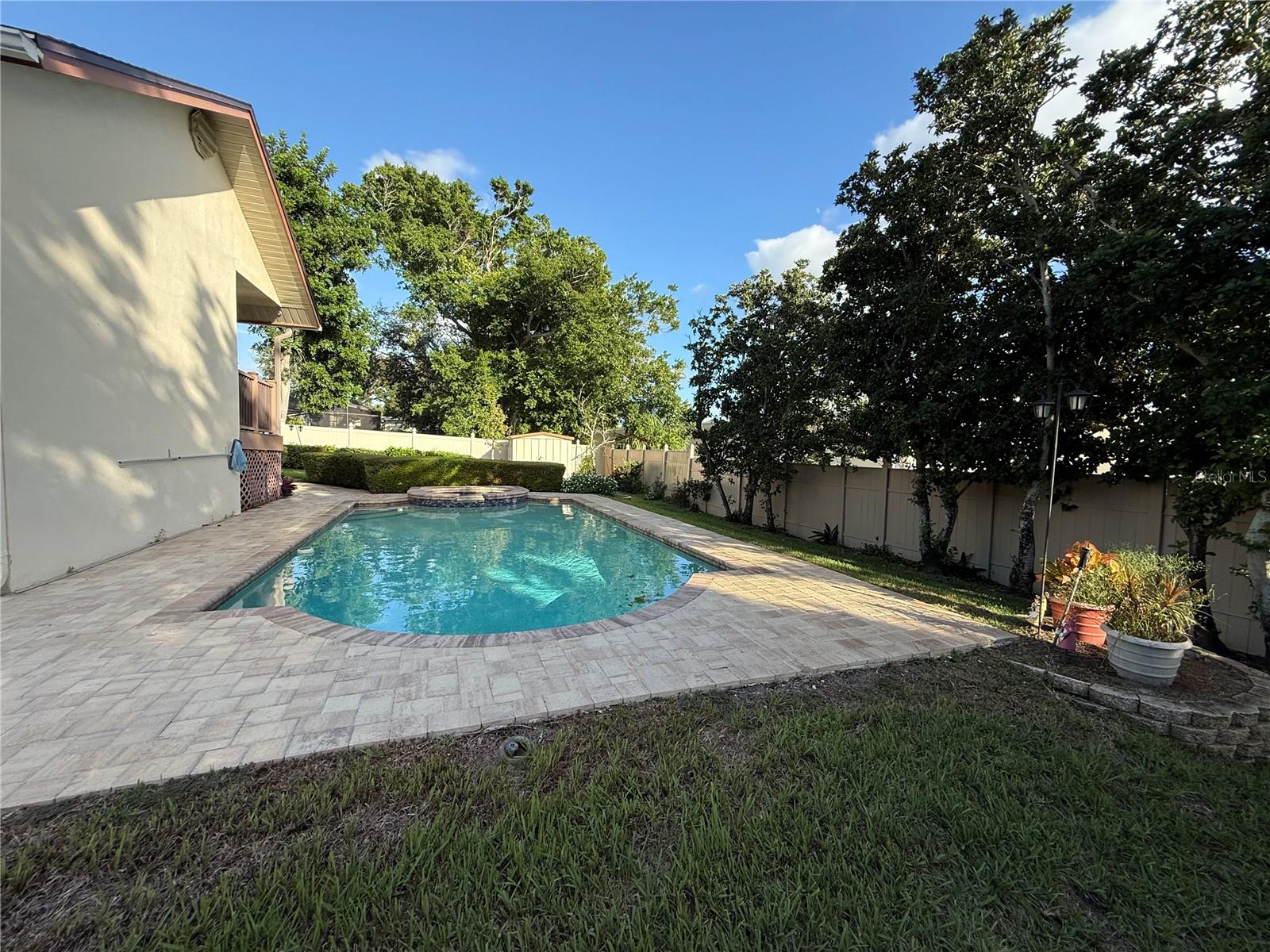 13000 FARMINGTON TRAIL, Seminole, FL 33776