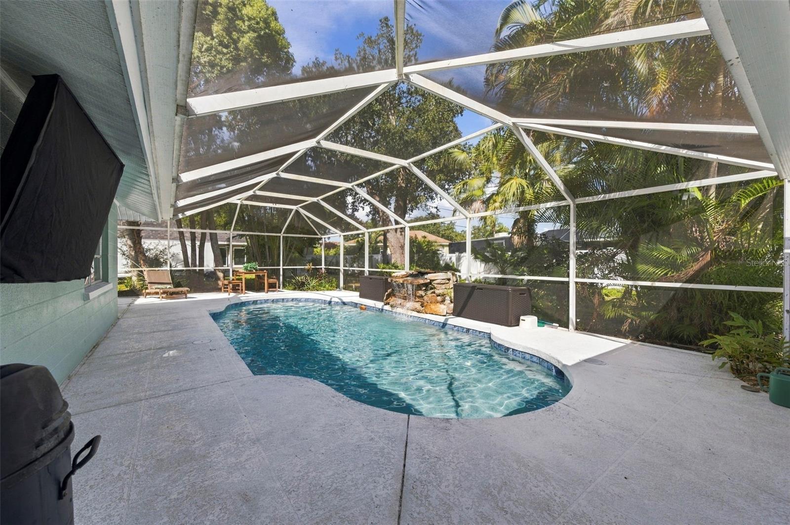 5105 W COUNTRY CLUB DRIVE, Sarasota, FL 34243