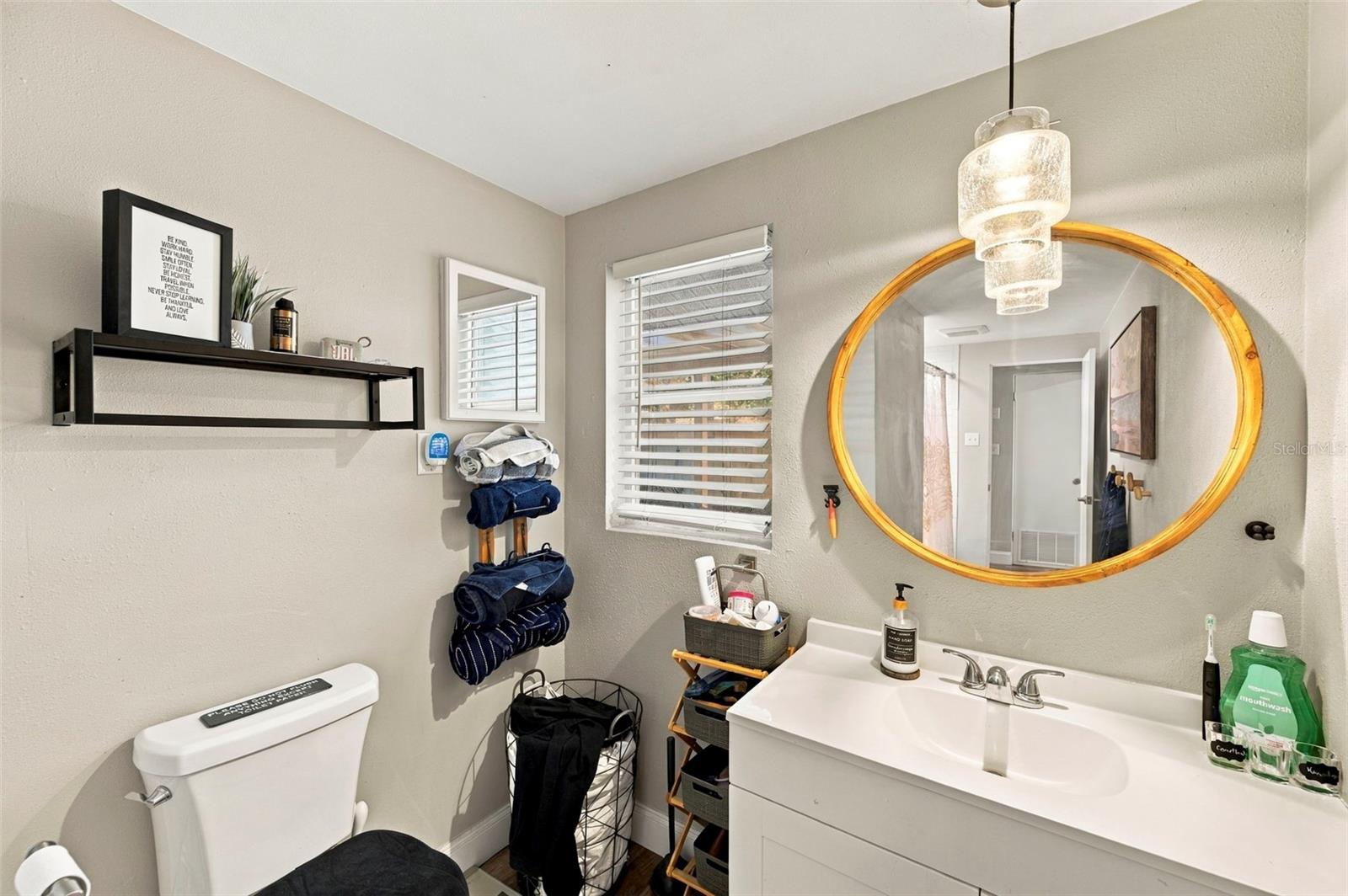 5105 W COUNTRY CLUB DRIVE, Sarasota, FL 34243