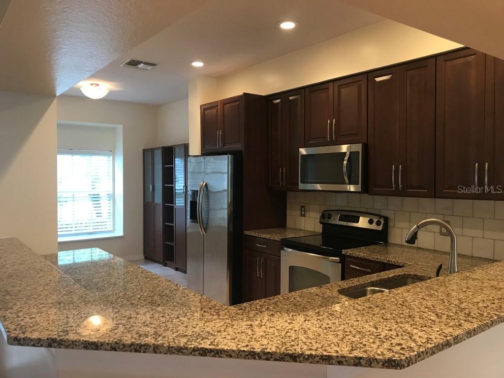 10409 MULLIGAN COURT, Tampa, FL 33647