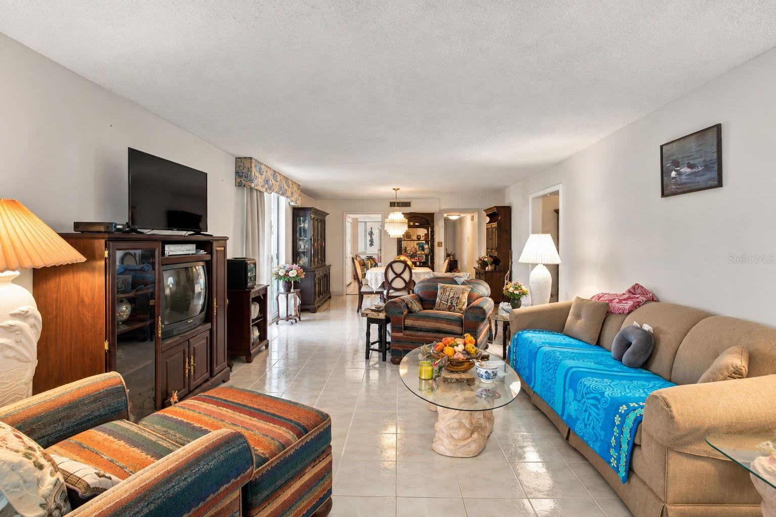 2630 PEARCE DRIVE, #211, Clearwater, FL 33764