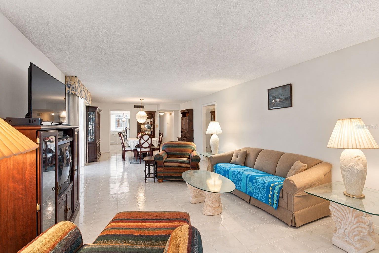 2630 PEARCE DRIVE, #211, Clearwater, FL 33764