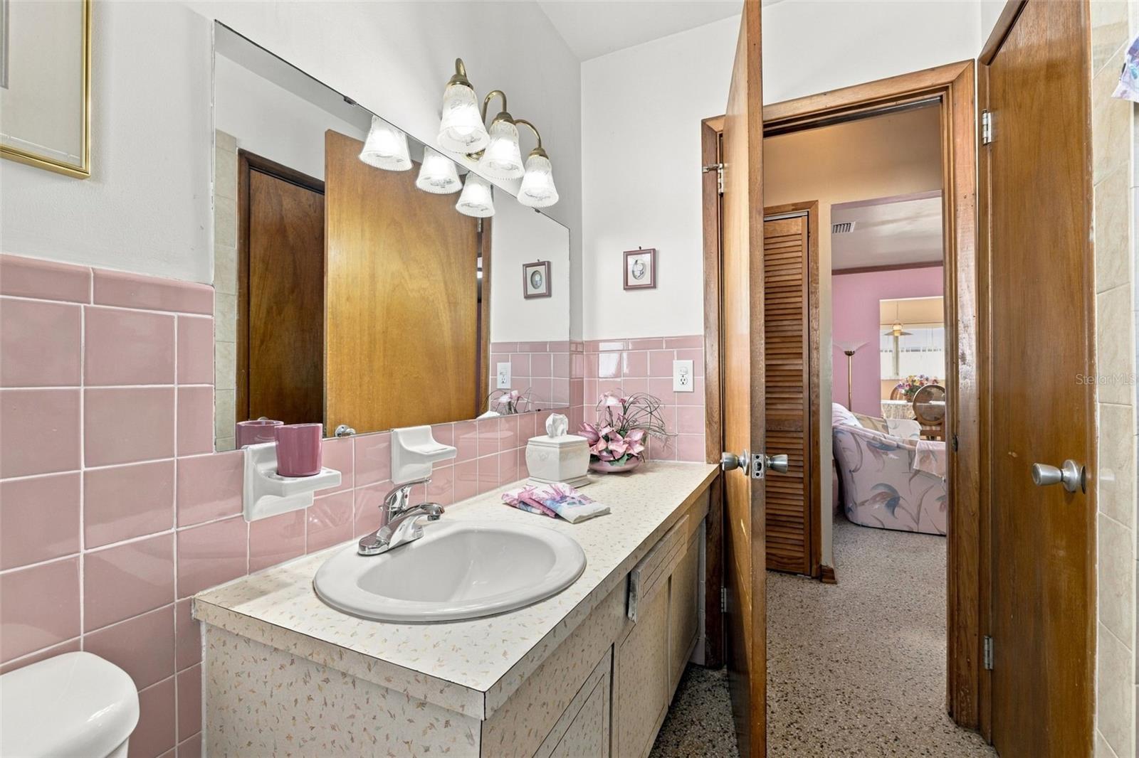 3409 W BRADDOCK STREET, Tampa, FL 33607