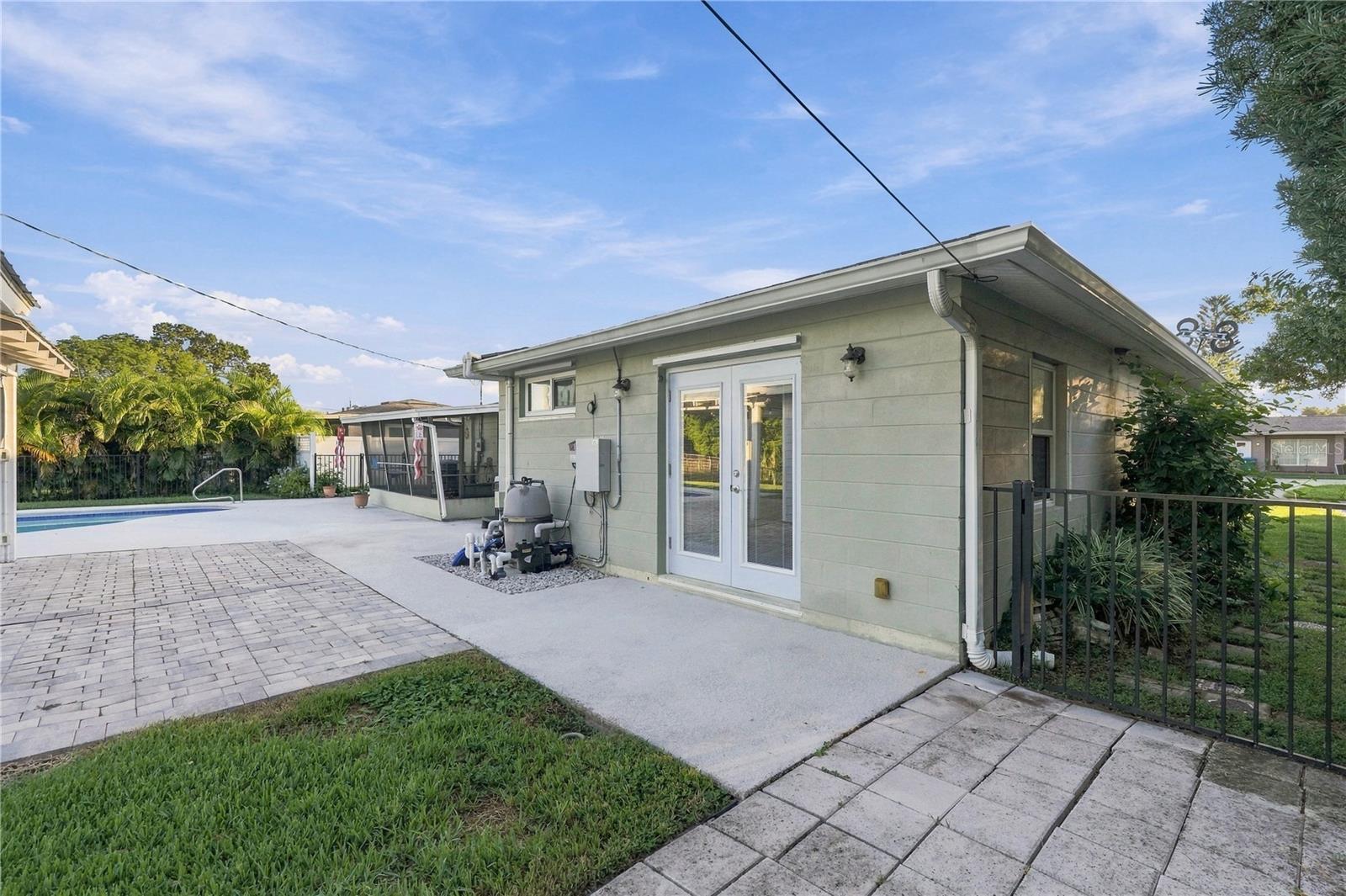4822 60TH WAY N, Kenneth City, FL 33709