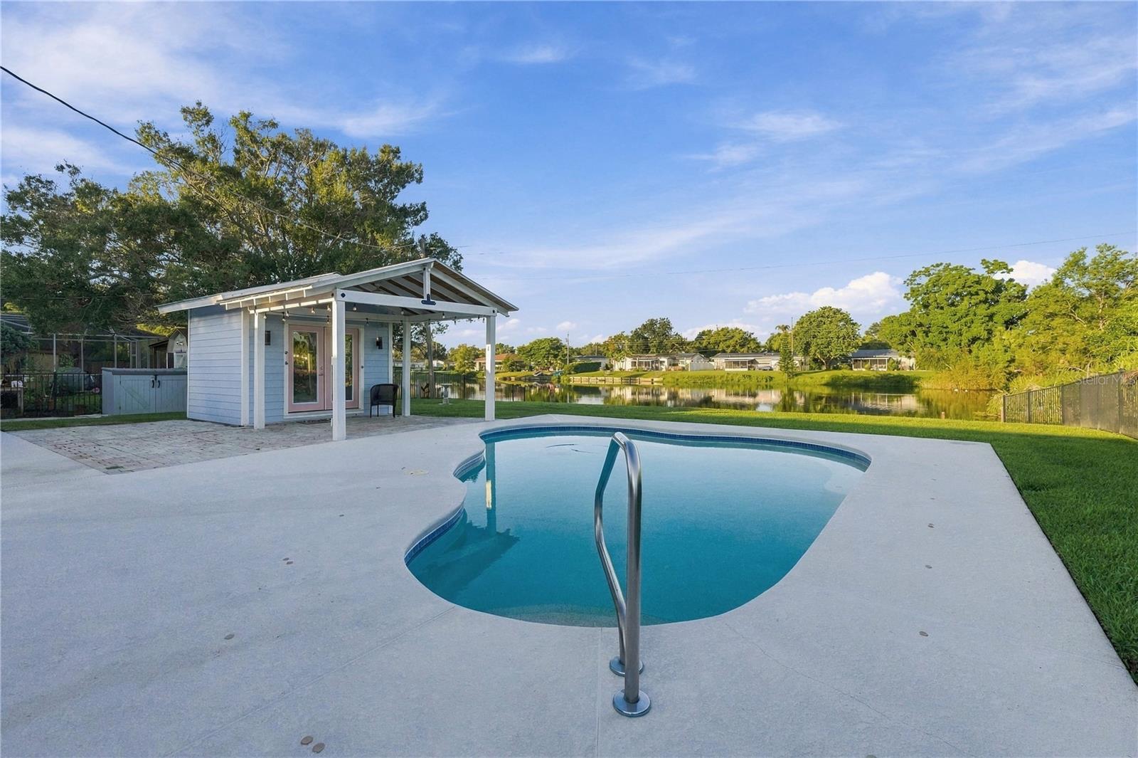 4822 60TH WAY N, Kenneth City, FL 33709