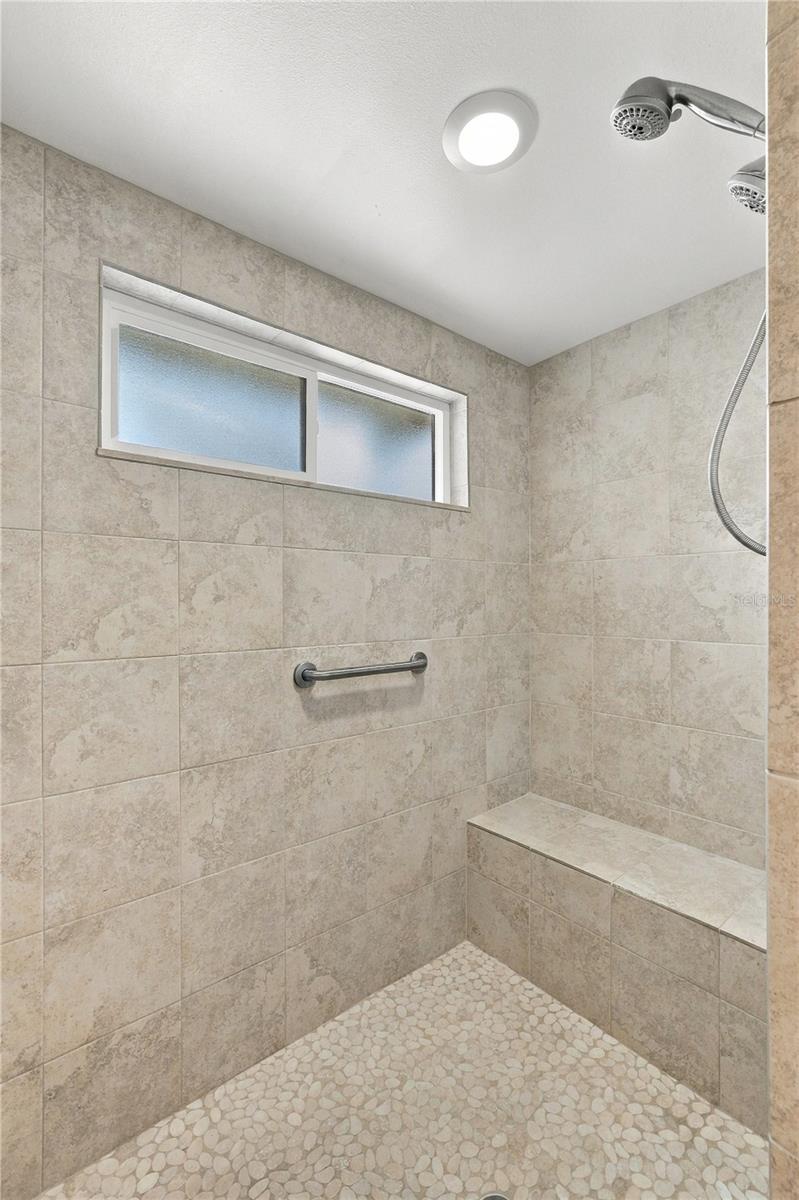 4822 60TH WAY N, Kenneth City, FL 33709
