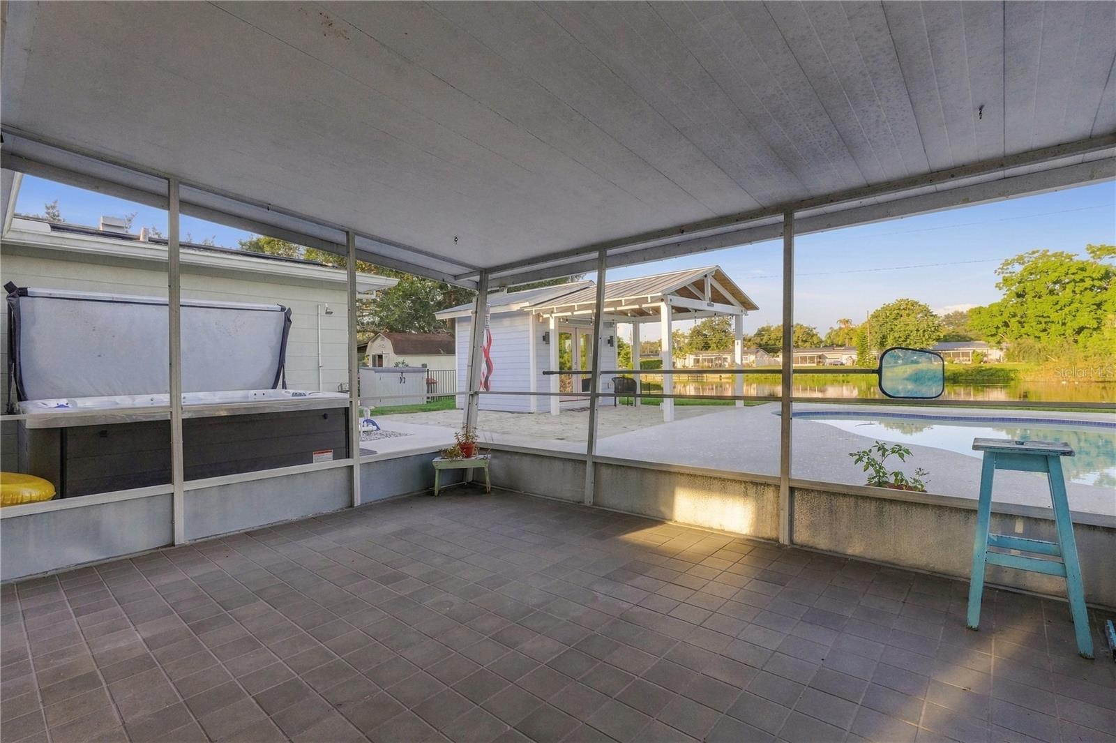 4822 60TH WAY N, Kenneth City, FL 33709