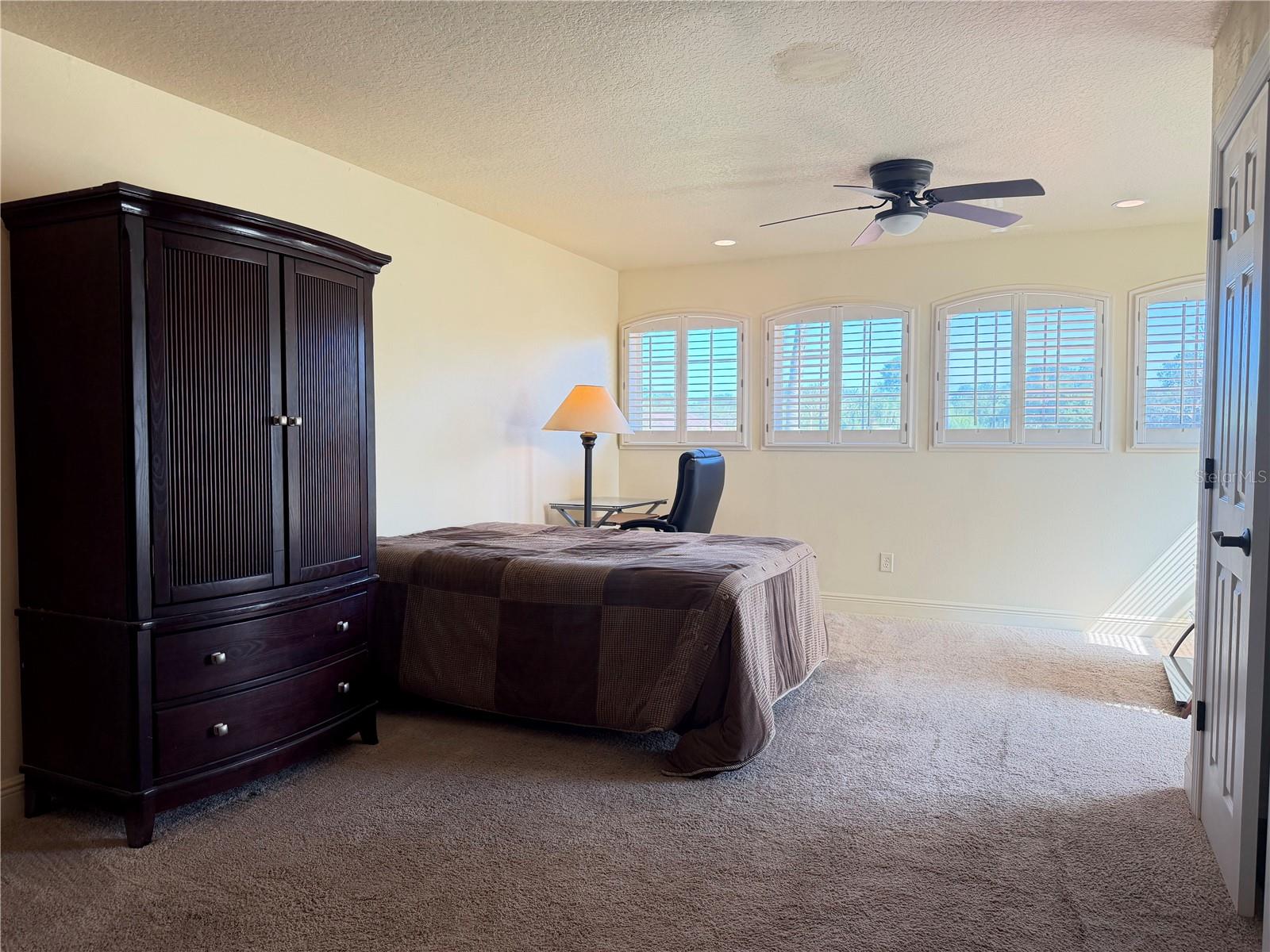 862 CYPRESS LAKES BOULEVARD, #1, Tarpon Springs, FL 34688