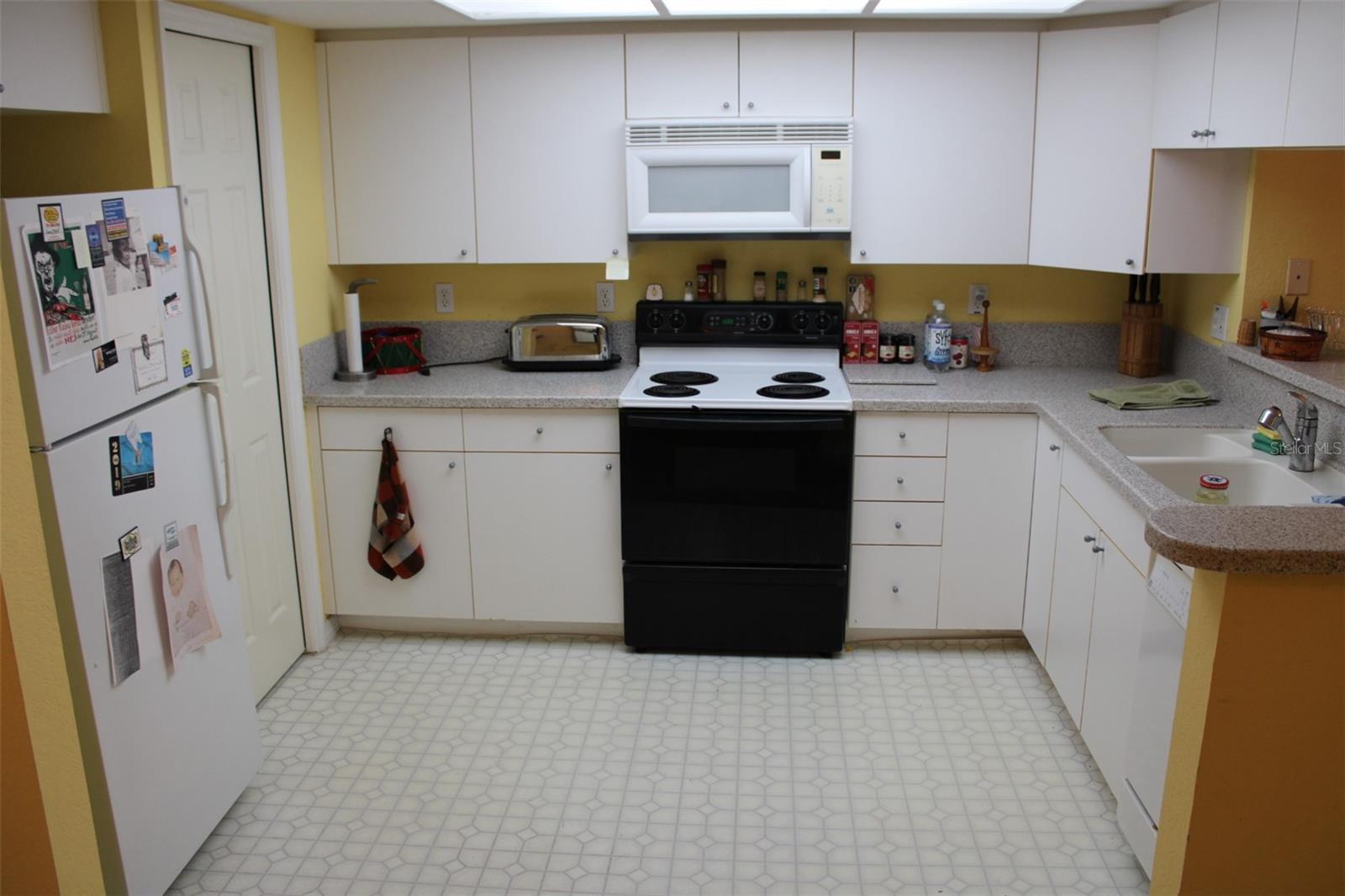9722 INDIAN KEY TRAIL, #116, Seminole, FL 33776